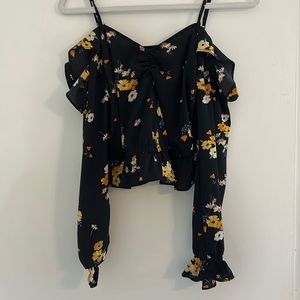 Floral cropped off the shoulder blouse with sinched waist and sleeves - size 2